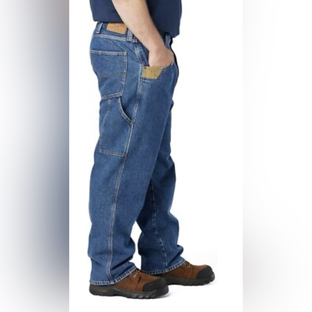 Signature by Levi Strauss contractor Jeans